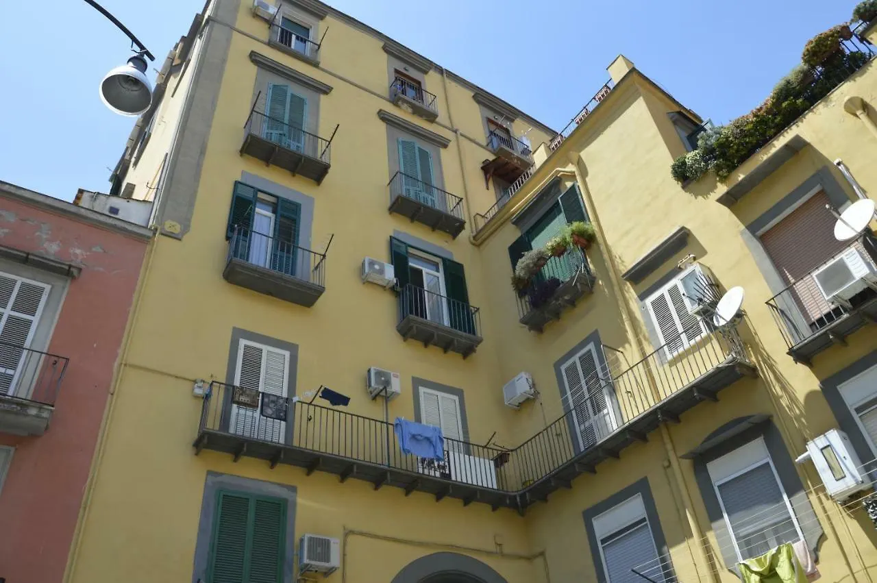 Apartmán Civico 5 Appartament Napoli Centro