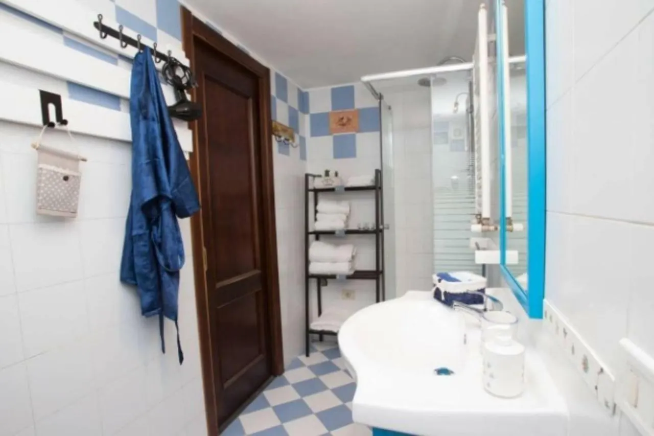 Apartmán Civico 5 Appartament Napoli Centro