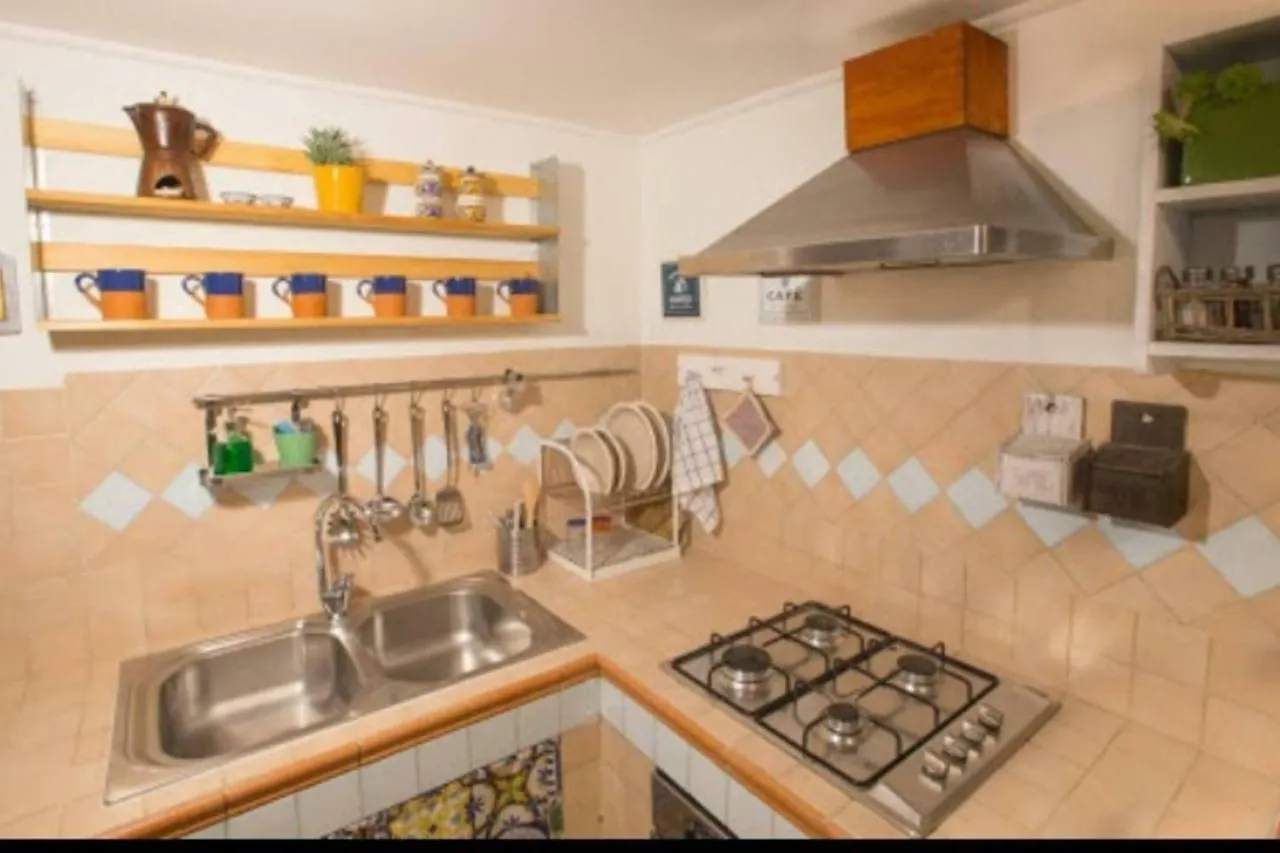 Apartmán Civico 5 Appartament Napoli Centro 0*, Neapol